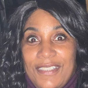 Meet your Posher, Amir